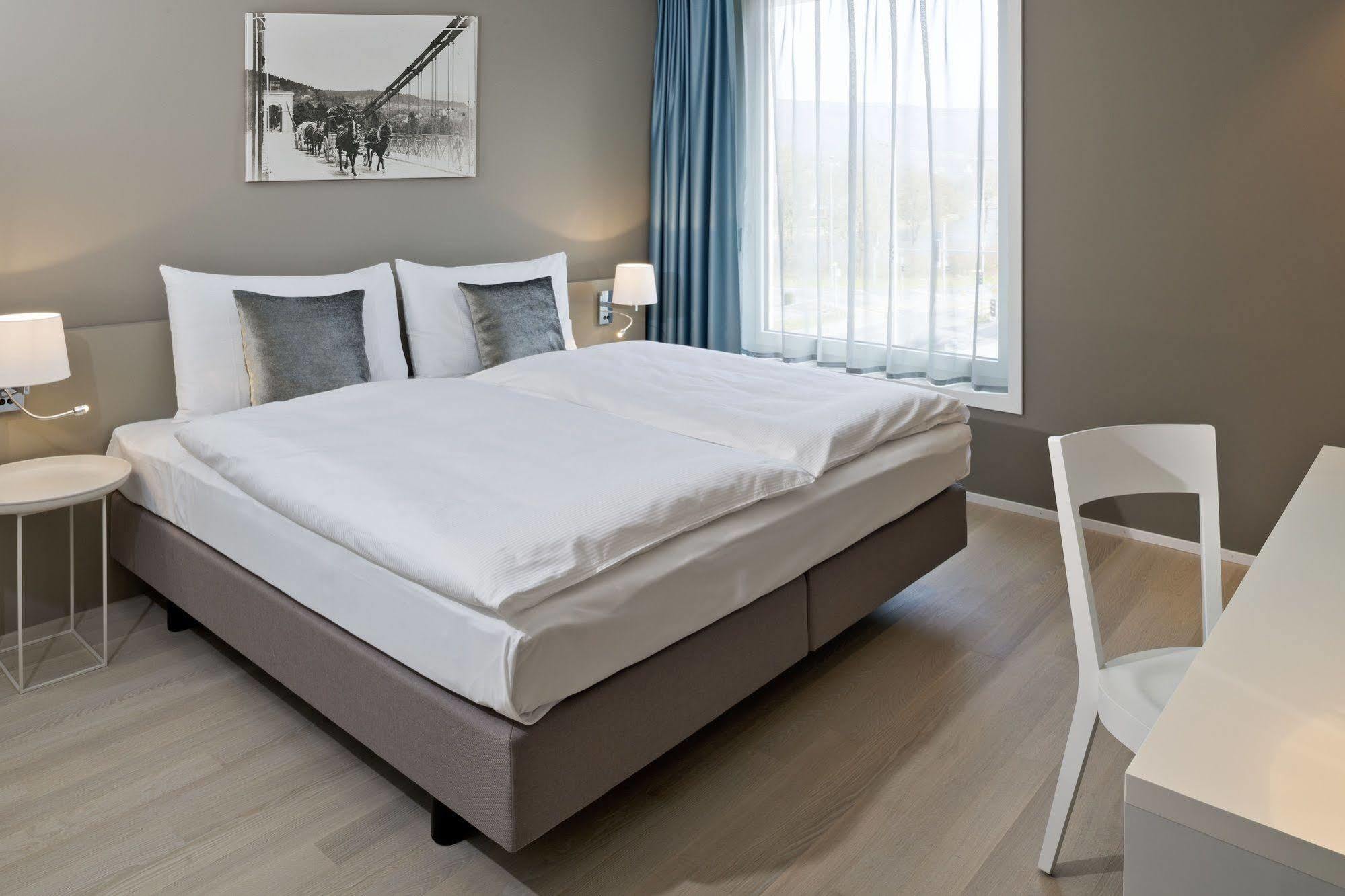 Hotel Kettenbruecke อาเรา ภายนอก รูปภาพ